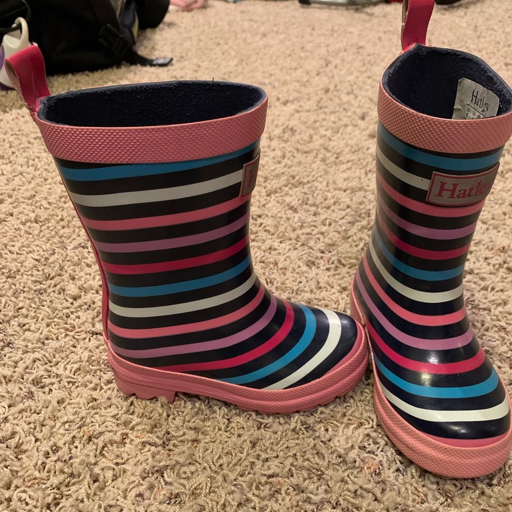 Hatley kids rainboots size 6